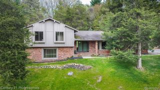 6133 Sundance Trail, Genoa Township, MI 48116