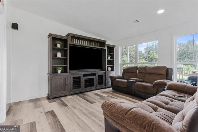 924 Fred Kilcrease Road, Winder, GA 30680
