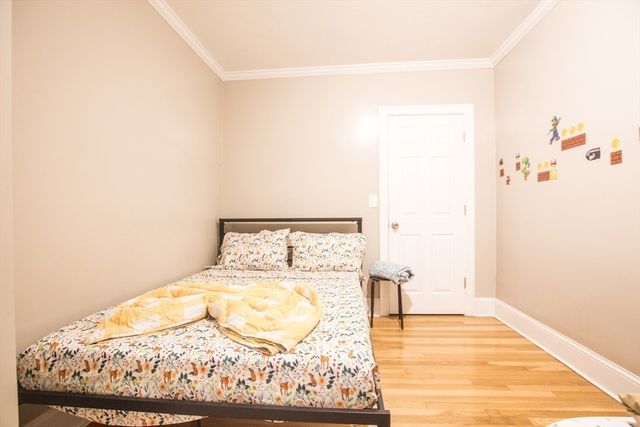 19 Verdun St, Boston, MA 02124