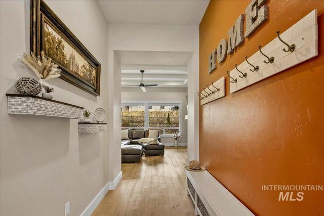 18071 N Burnt Car Way, Boise, ID 83714