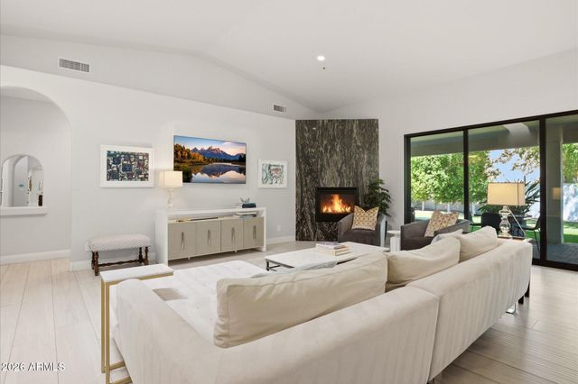 9458 E DESERT COVE Avenue, Scottsdale, AZ 85260