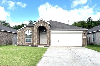8603 W Highlands Crossing, Highlands, TX 77562