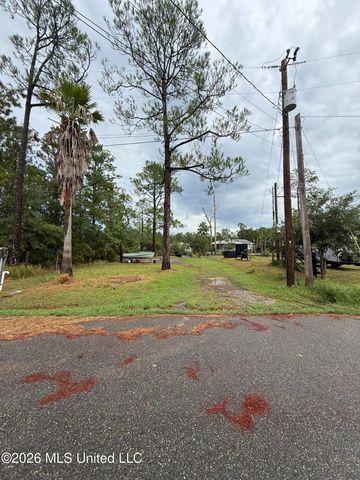 4018 Bonita Street, Bay Saint Louis, MS 39520