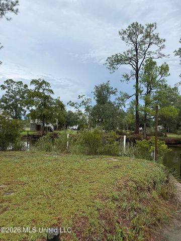 4018 Bonita Street, Bay Saint Louis, MS 39520