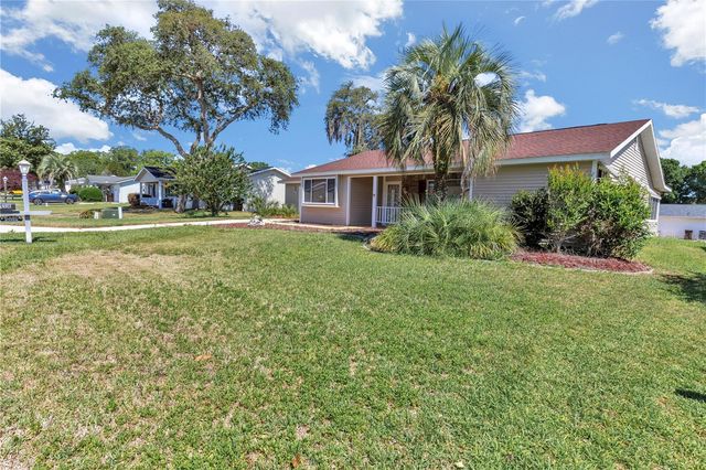 8157 SW 108TH STREET ROAD, Ocala, FL 34481