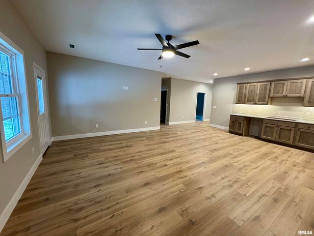 208 HALL Street, Cambria, IL 62915