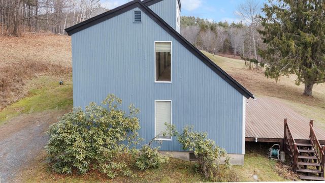 138 Trow Hill Road, Sunapee, NH 03782