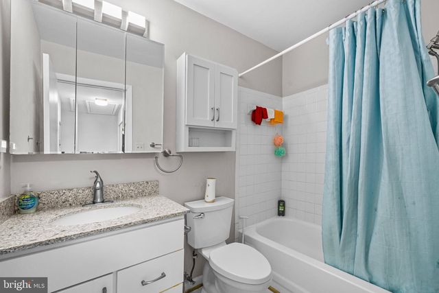 7105 ORA GLEN CT, Greenbelt, MD 20770