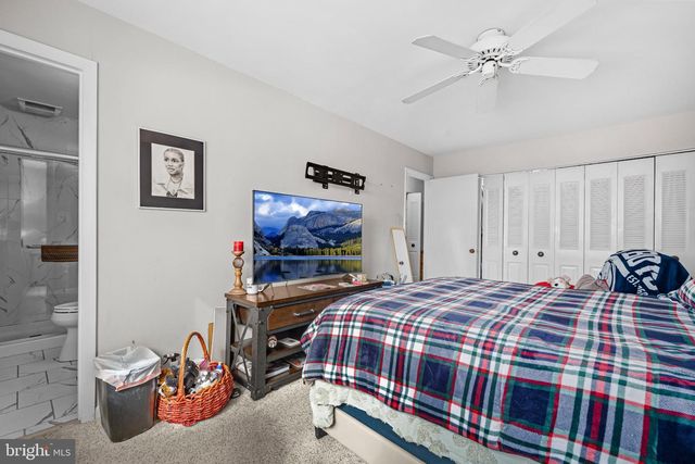 7105 ORA GLEN CT, Greenbelt, MD 20770