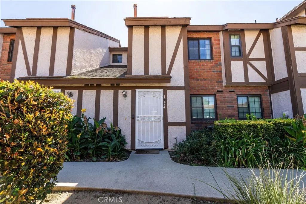 1074 S Mountain, Ontario, CA 91762