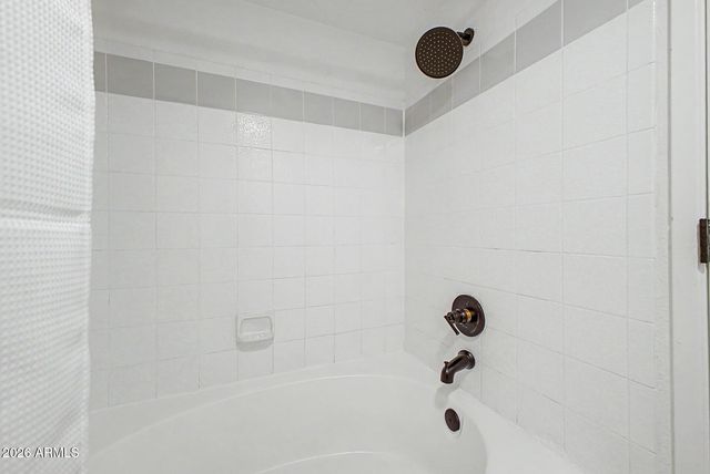 1340 N RECKER Road 322, Mesa, AZ 85205