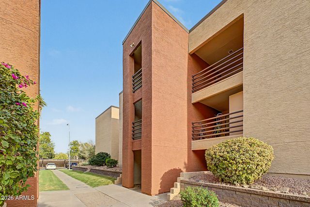 1340 N RECKER Road 322, Mesa, AZ 85205
