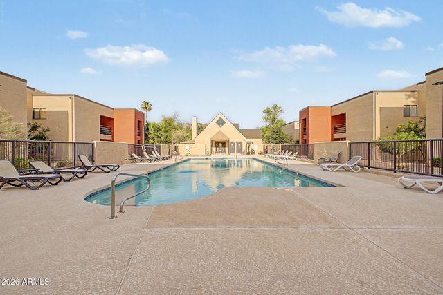 1340 N RECKER Road 322, Mesa, AZ 85205