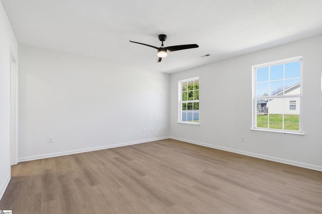 621 Drew Street, Greenville, SC 29617