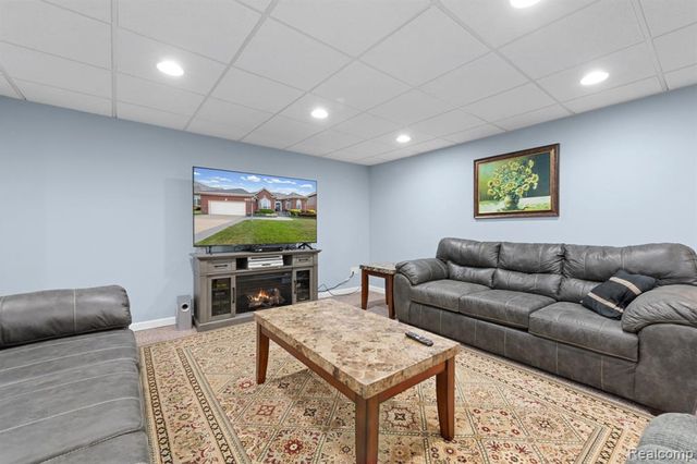 56334 Birkdale Drive, Macomb, MI 48042
