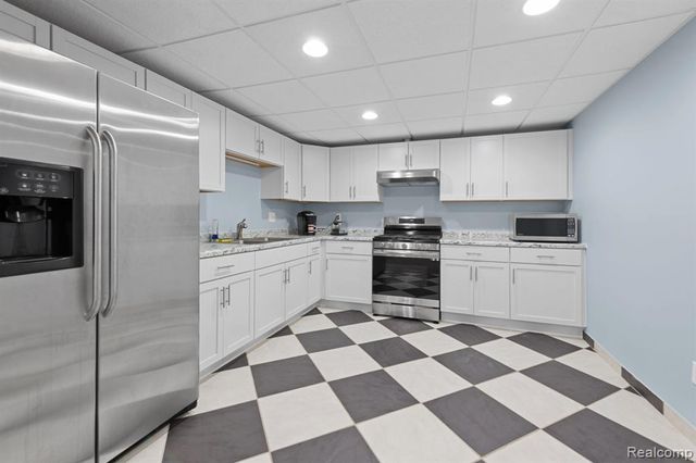 56334 Birkdale Drive, Macomb, MI 48042