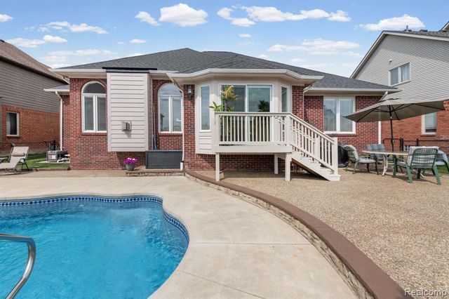 56334 Birkdale Drive, Macomb, MI 48042