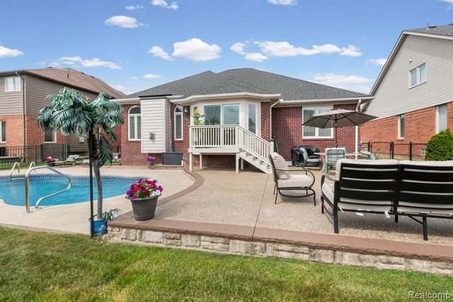 56334 Birkdale Drive, Macomb, MI 48042