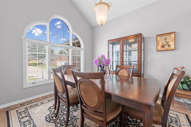 56334 Birkdale Drive, Macomb, MI 48042