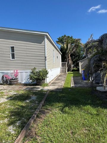 5000 SE Federal Highway 82, Stuart, FL 34997