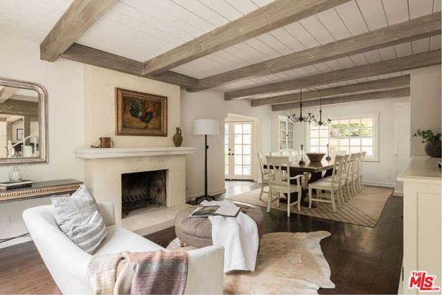 3425 Ione Drive, Los Angeles, CA 90068