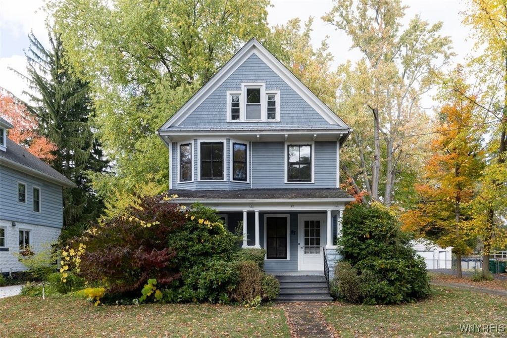 87 Maple Avenue, Hamburg, NY 14075
