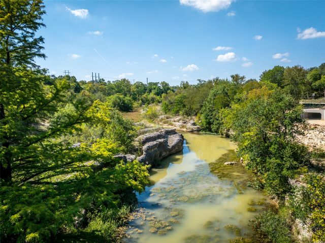 761 Clarissa ST, Buda, TX 78610