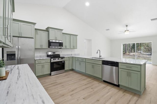 13418 CORMORANT ROAD, Weeki Wachee, FL 34614