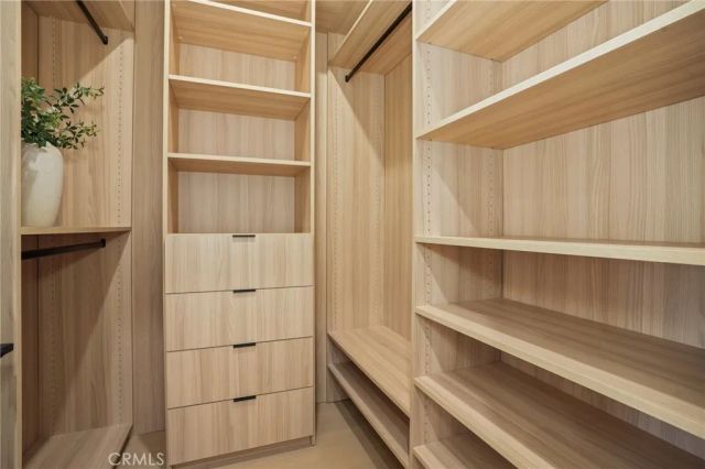8788 Shoreham 32, West Hollywood, CA 90069
