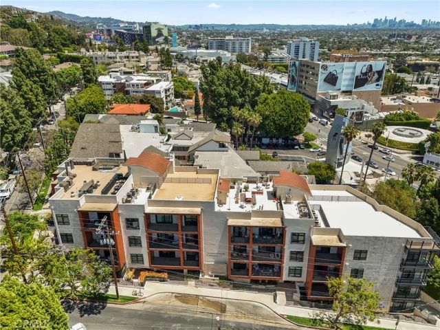 8788 Shoreham 32, West Hollywood, CA 90069