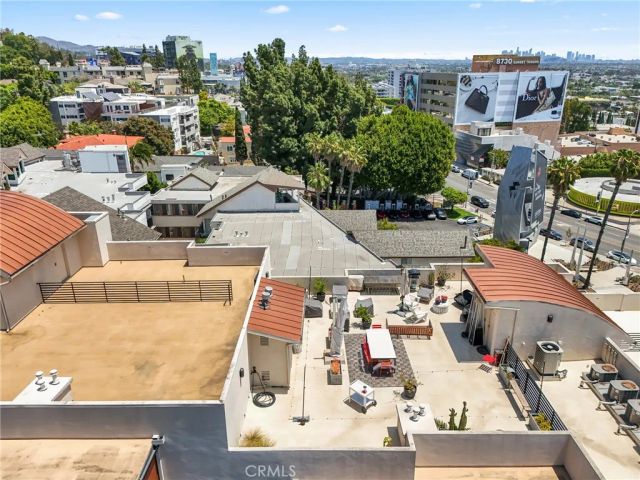 8788 Shoreham 32, West Hollywood, CA 90069