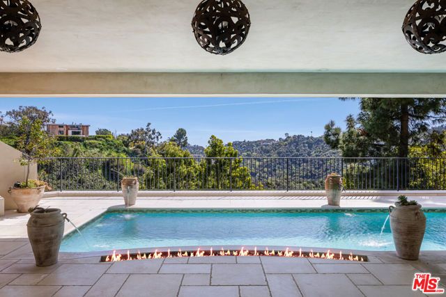 1921 Bel Air Road, Los Angeles, CA 90077