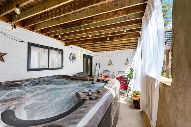 3165 Brookview Drive, Marietta, GA 30068