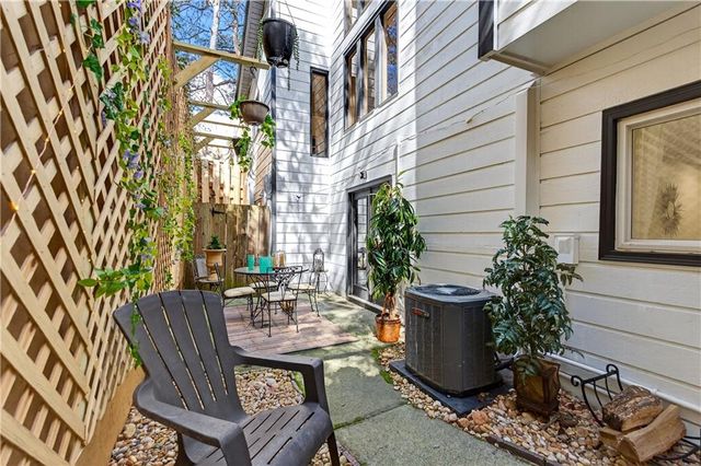 3165 Brookview Drive, Marietta, GA 30068