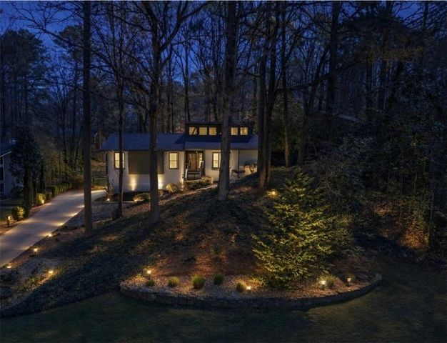 3165 Brookview Drive, Marietta, GA 30068