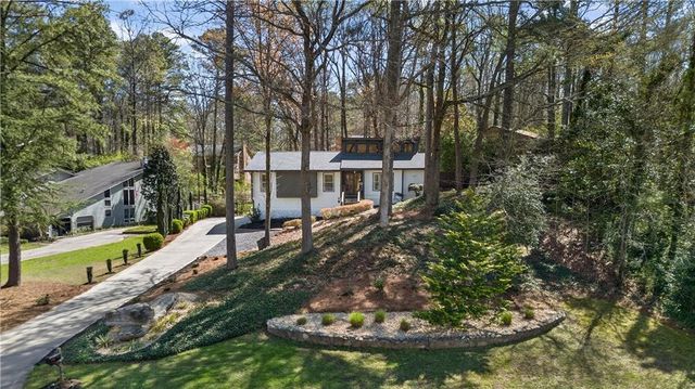3165 Brookview Drive, Marietta, GA 30068