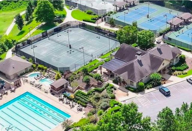 3165 Brookview Drive, Marietta, GA 30068