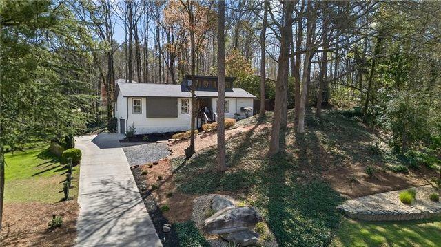 3165 Brookview Drive, Marietta, GA 30068