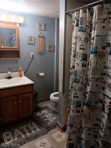 1253 Belle Street SE, Warren, OH 44484