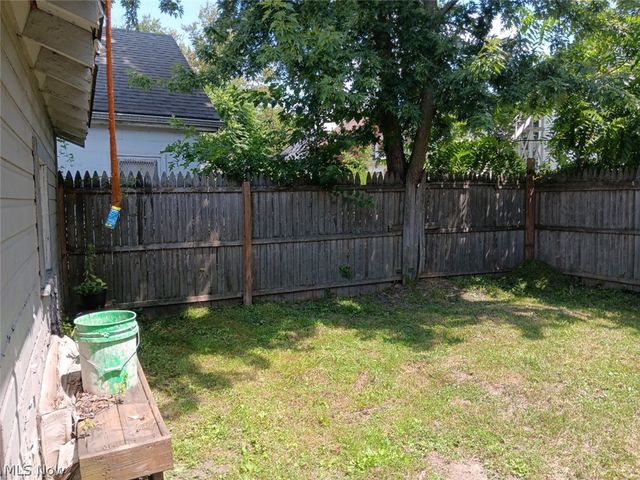 1253 Belle Street SE, Warren, OH 44484