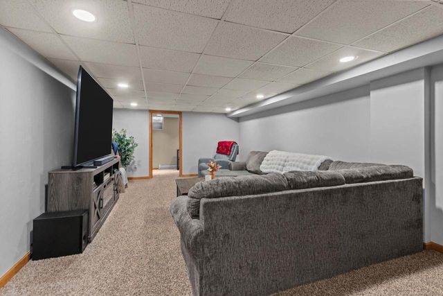 W1073 COUNTY RD JJ, Kaukauna, WI 54130