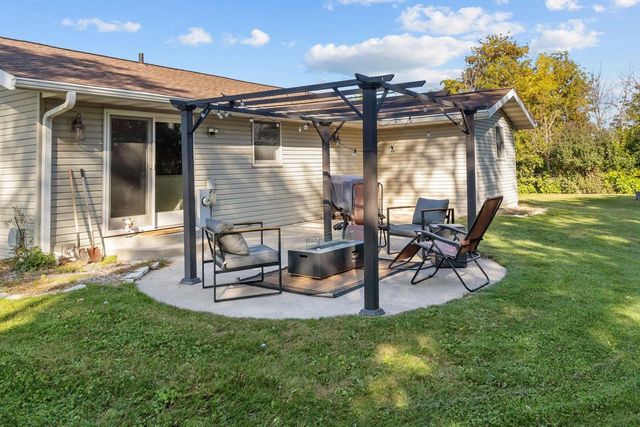 W1073 COUNTY RD JJ, Kaukauna, WI 54130