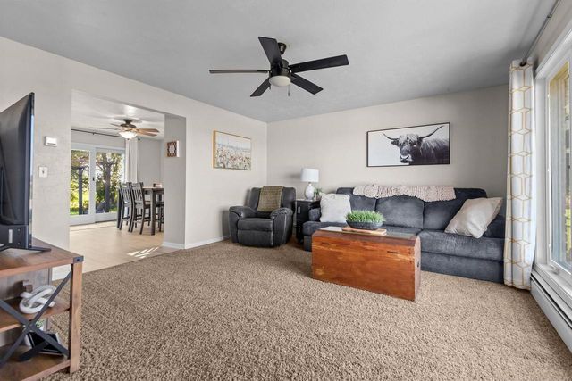 W1073 COUNTY RD JJ, Kaukauna, WI 54130