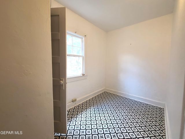 602 CINCINNATI Avenue, El Paso, TX 79902