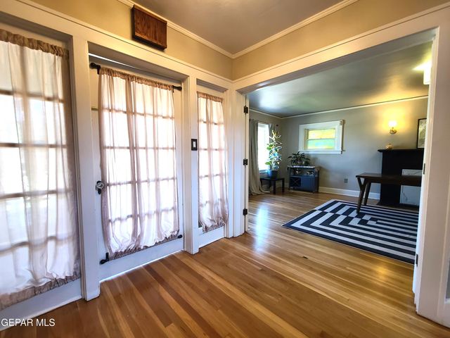 602 CINCINNATI Avenue, El Paso, TX 79902