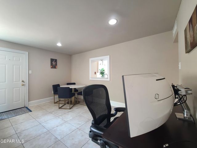 602 CINCINNATI Avenue, El Paso, TX 79902