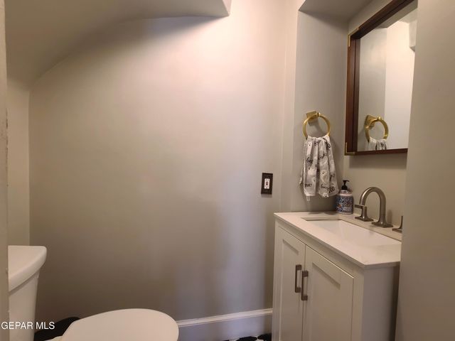 602 CINCINNATI Avenue, El Paso, TX 79902