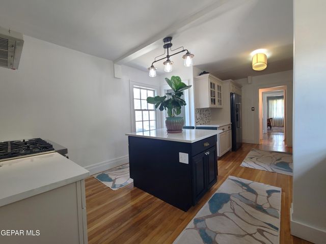 602 CINCINNATI Avenue, El Paso, TX 79902