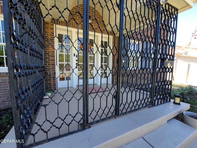 602 CINCINNATI Avenue, El Paso, TX 79902