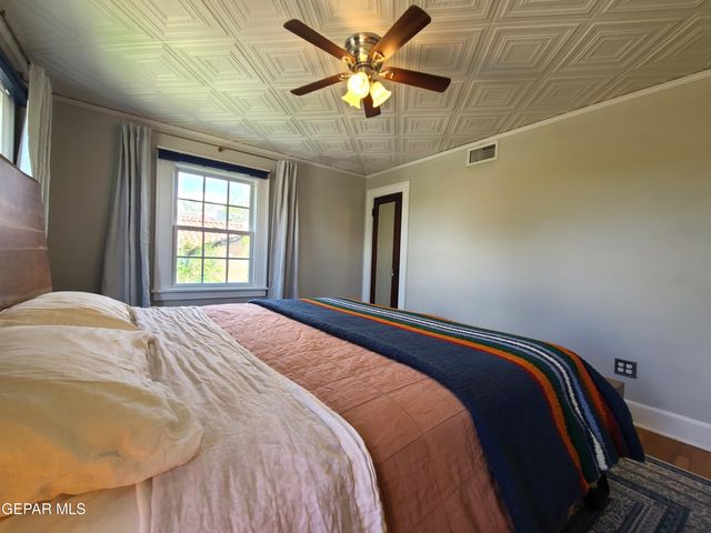 602 CINCINNATI Avenue, El Paso, TX 79902